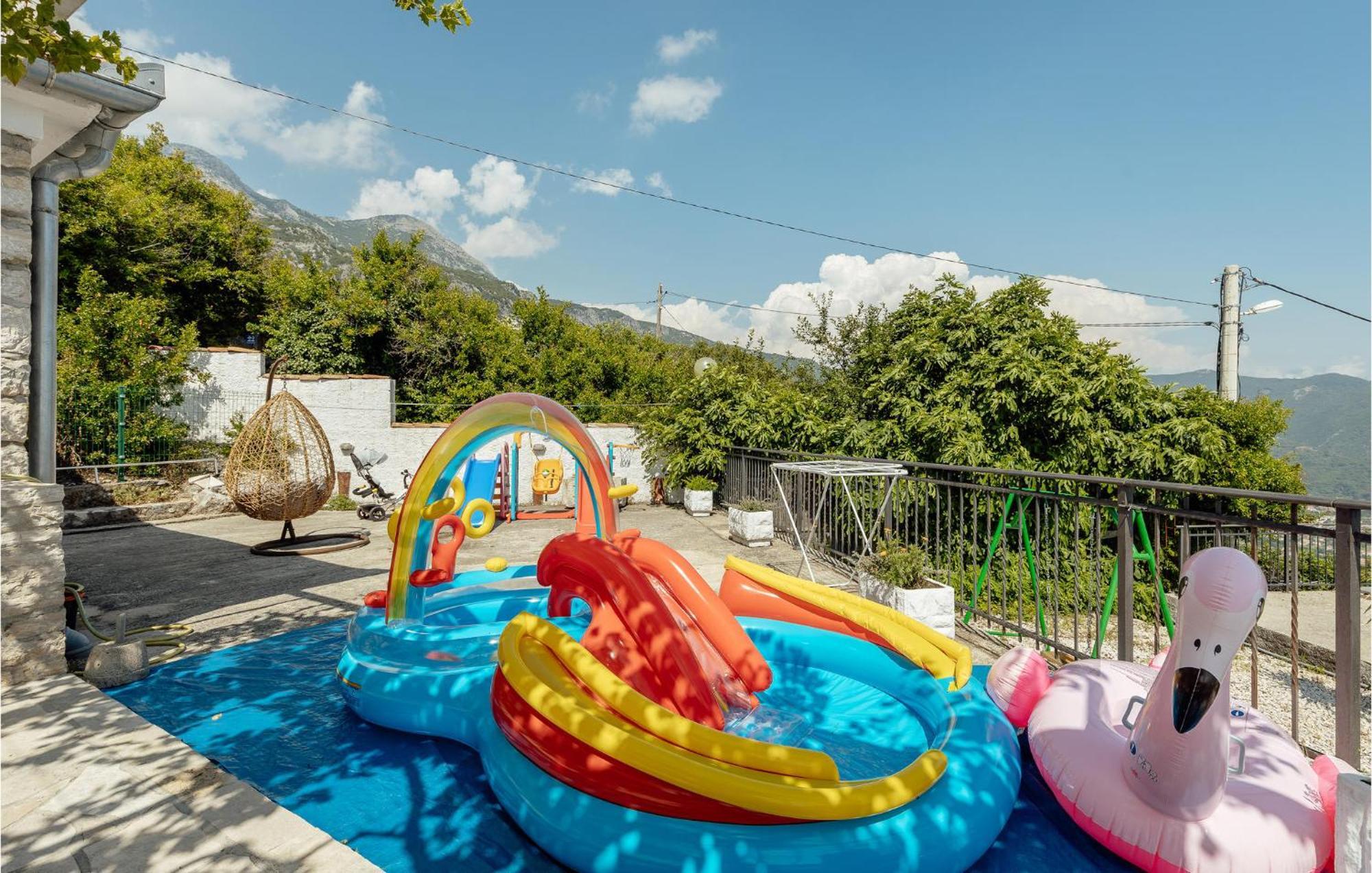 Amazing Home In Herceg Novi With House Sea View Екстериор снимка